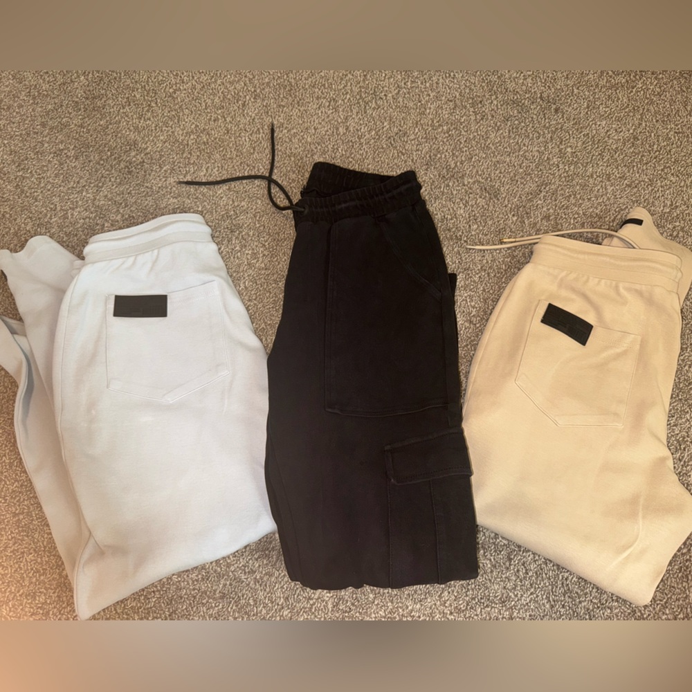 Men's Black, White, and Tan Pants